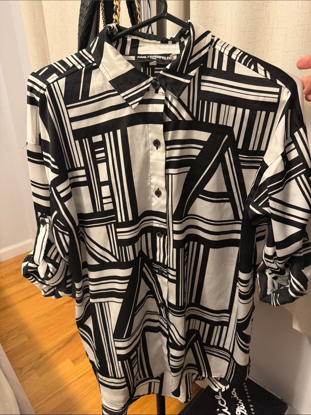 Karl Lagerfeld Black & White Geometric Print Button-Down Shirt